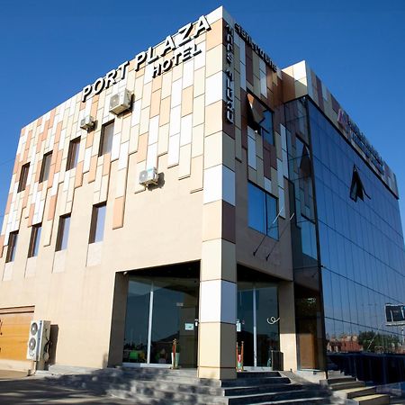 Port Plaza Evn Hotel P'arak'ar Exterior photo